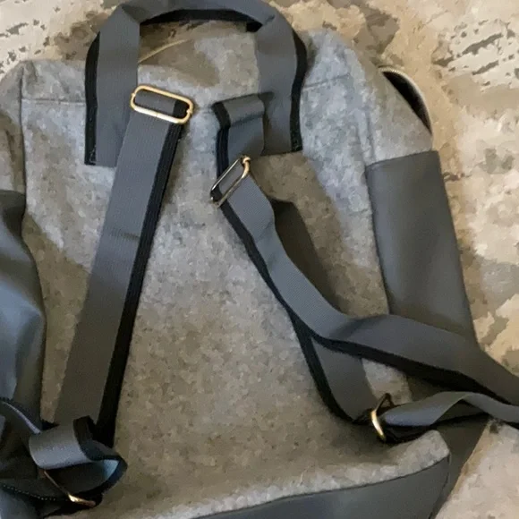 Azarro backpack - Picture 8 of 9